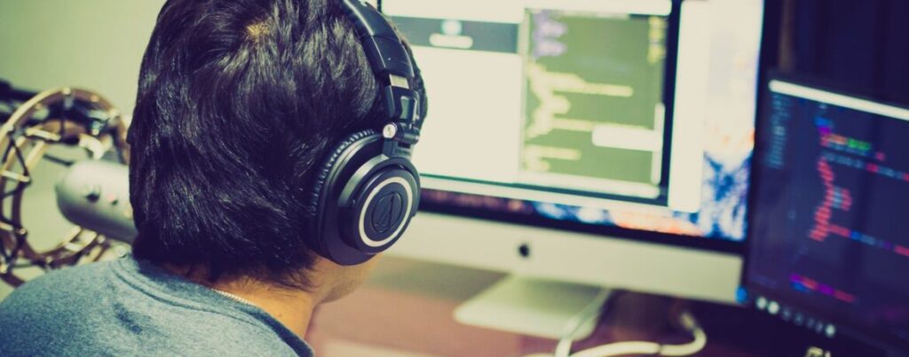 4-Signs-That-You-Need-Computer-IT-Support